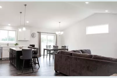 9989 14th Circle NE, Saint Michael, MN 55376 - Photo 4