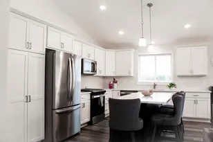 9989 14th Circle NE, Saint Michael, MN 55376 - Photo 6