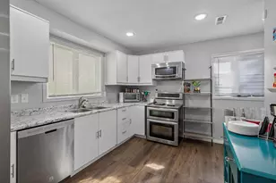 884 Westminster St, Saint Paul, MN 55130 - Photo 10