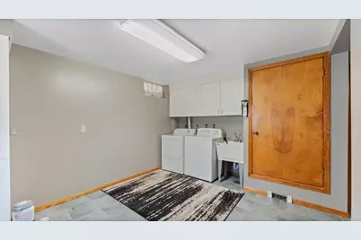 900 13th Avenue SW, Willmar, MN 56201 - Photo 32