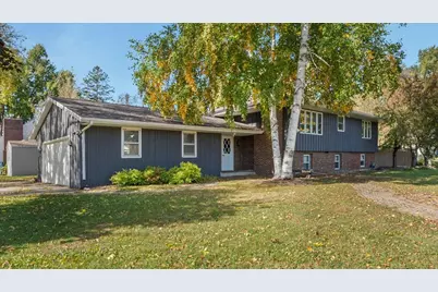 900 13th Avenue SW, Willmar, MN 56201 - Photo 8