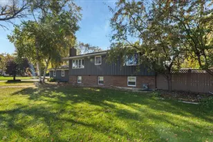 900 13th Ave SW, Willmar, MN 56201 - Photo 4