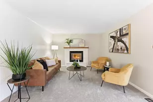 144 Avignon Ct, Woodbury, MN 55125 - Photo 4