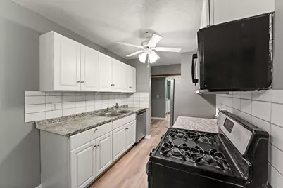 4207 Lakeside Avenue N #134, Brooklyn Center, MN 55429 - Photo 4