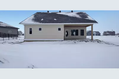 4736 Hampton Loop S, Moorhead, MN 56560 - Photo 2