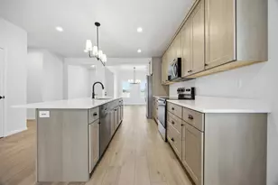 4736 Hampton Loop S, Moorhead, MN 56560 - Photo 12