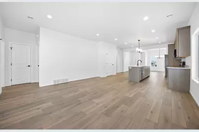 4736 Hampton Loop S, Moorhead, MN 56560 - Photo 18