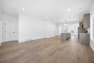 4736 Hampton Loop S, Moorhead, MN 56560 - Photo 18