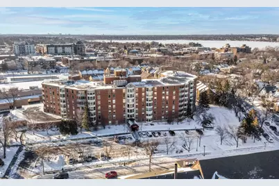 1425 W 28th Street #409, Minneapolis, MN 55408 - Photo 2