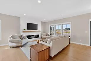 2876 Wildflower Ln SW, Rochester, MN 55902 - Photo 48