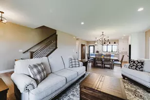 2876 Wildflower Ln SW, Rochester, MN 55902 - Photo 6