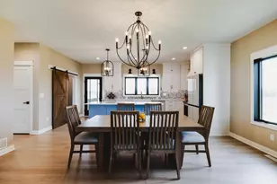 2876 Wildflower Ln SW, Rochester, MN 55902 - Photo 8