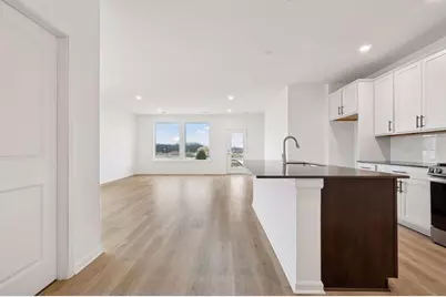 10580 Harbor Lane N, Maple Grove, MN 55369 - Photo 2