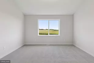 10115 Blackmoor Rd, Woodbury, MN 55129 - Photo 12