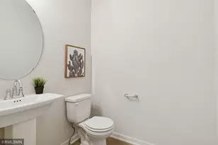 10115 Blackmoor Rd, Woodbury, MN 55129 - Photo 22