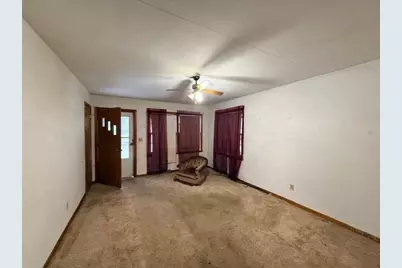 415 Main Street E, Eitzen, MN 55931 - Photo 2