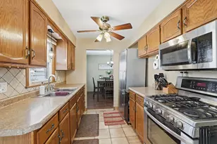 2447 Minnehaha Ave E, Maplewood, MN 55119 - Photo 2