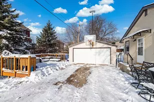 2447 Minnehaha Ave E, Maplewood, MN 55119 - Photo 26