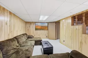 2447 Minnehaha Ave E, Maplewood, MN 55119 - Photo 14