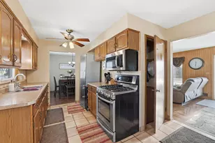 2447 Minnehaha Ave E, Maplewood, MN 55119 - Photo 4