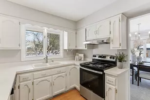 786 Torchwood Ct, New Brighton, MN 55112 - Photo 12