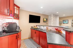 14011 Minnehaha Pl, Minnetonka, MN 55391 - Photo 44