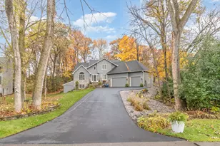 14011 Minnehaha Pl, Minnetonka, MN 55391 - Photo 6