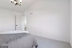 10157 Blackmoor Rd, Woodbury, MN 55129 - Photo 26