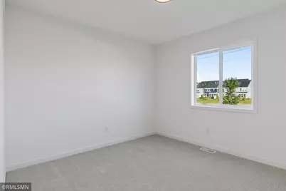 10157 Blackmoor Road, Woodbury, MN 55129 - Photo 14