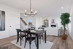 10157 Blackmoor Rd, Woodbury, MN 55129 - Photo 4