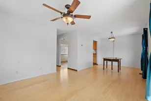 130 W 43rd St, Minneapolis, MN 55409 - Photo 12