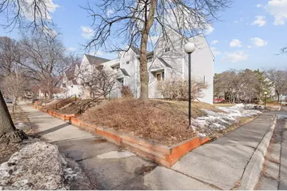 130 W 43rd Street, Minneapolis, MN 55409 - Photo 4