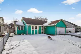 374 Rose Ave E, Saint Paul, MN 55130 - Photo 2