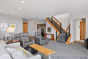 10046 Indigo Dr, Eden Prairie, MN 55347 - Photo 22