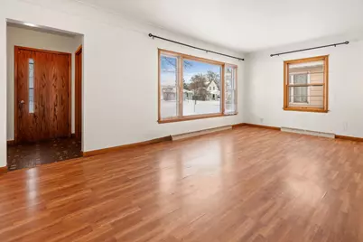 136 24th Avenue N, Saint Cloud, MN 56303 - Photo 2