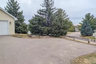 3016 Timberwood Trail, Eagan, MN 55121 - Photo 16