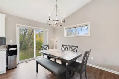 1284 Meadow Lane S, Shakopee, MN 55379 - Photo 4