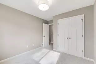 1284 Meadow Ln S, Shakopee, MN 55379 - Photo 16