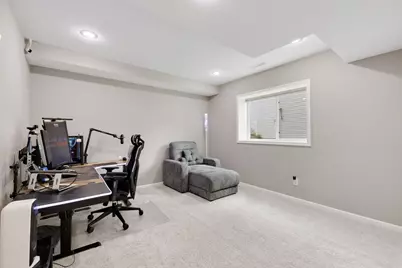 1284 Meadow Lane S, Shakopee, MN 55379 - Photo 24