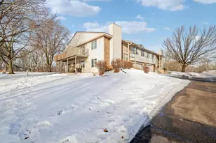 2504 Rose Ave E, Maplewood, MN 55119 - Photo 36