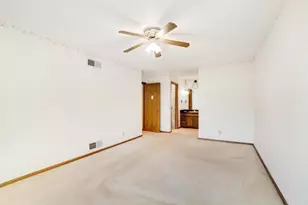 2504 Rose Ave E, Maplewood, MN 55119 - Photo 20