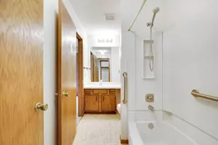 2504 Rose Ave E, Maplewood, MN 55119 - Photo 24