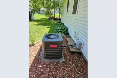 608 Lakeshore Drive, Freeborn, MN 56032 - Photo 36