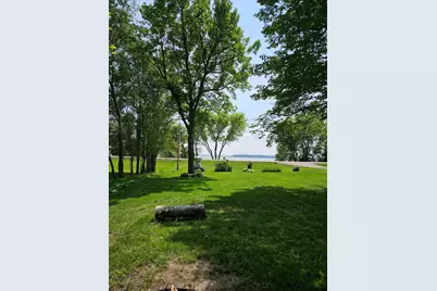 608 Lakeshore Drive, Freeborn, MN 56032 - Photo 34