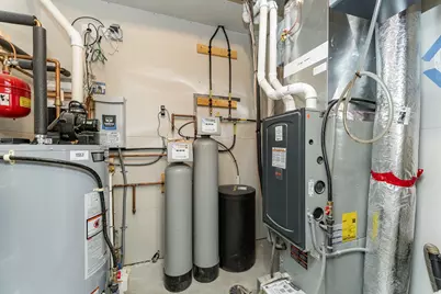 7630 County 15 Road SW, Stewartville, MN 55976 - Photo 36