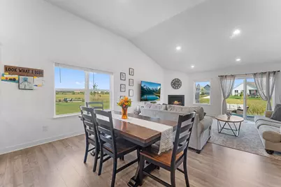 1821 Dauwalter Circle, Carver, MN 55315 - Photo 12