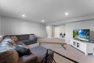 1821 Dauwalter Cir, Carver, MN 55315 - Photo 28