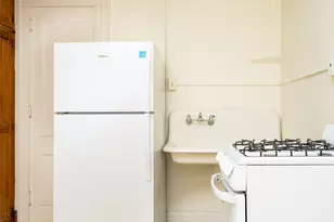 1910 1st Ave S, Minneapolis, MN 55403 - Photo 2