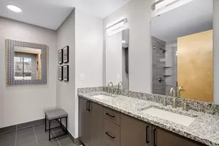 1240 S 2nd St, Minneapolis, MN 55415 - Photo 24