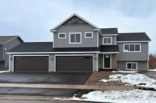 4605 8th St NE, Saint Cloud, MN 56304 - Photo 1